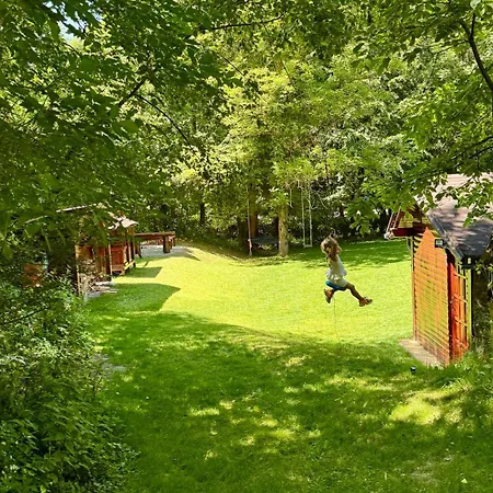 Paradise Wellness - Sauna&spa Lodge