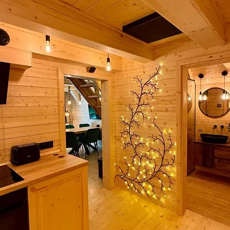 Деревянный коттедж Paradise Wellness - Sauna&spa Терхова