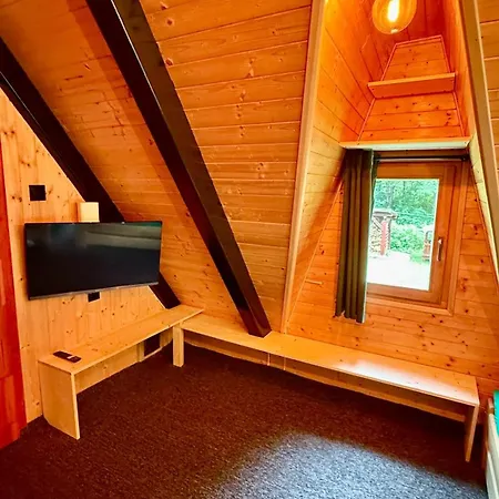 山林小屋 Paradise Wellness - Sauna&spa