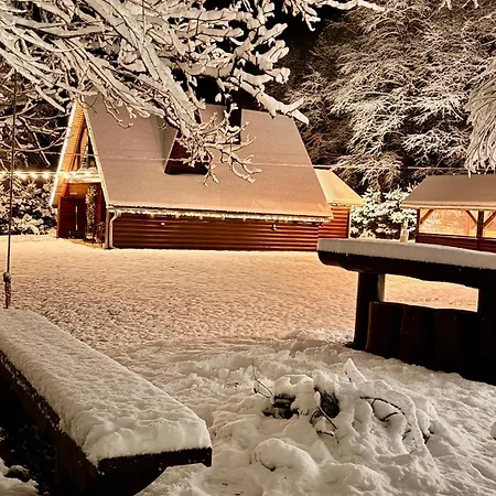 Paradise Wellness - Sauna&spa Lodge *